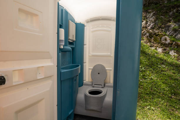 Best Sanitation services for porta potties  in Elizabeth City, NC